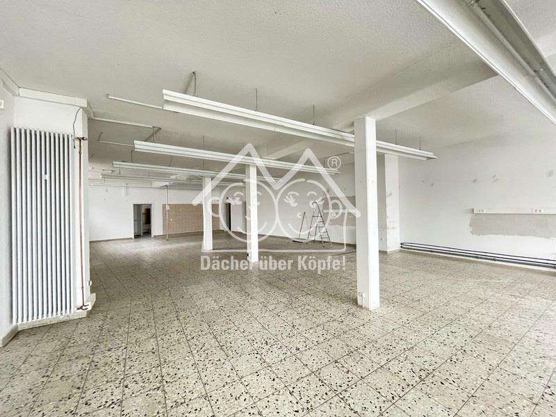 Einzelhandel in Eckental 980 € 189 m² zimmer