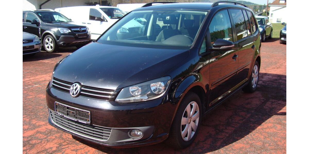VW Touran 242.000 km 4.650 &euro; Ruhmannsfelden 94239