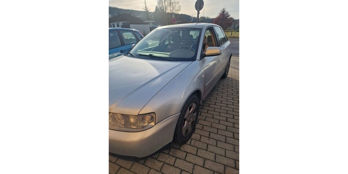 Audi A3 180.500 km 1.400 &euro; Bad Soden-Salmünster 63628