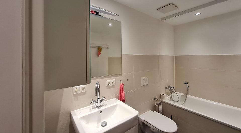 Sehr zentrale 2-Zi-Wohnung - Salinenstrasse 21a - zu verkaufen 2 zimmer