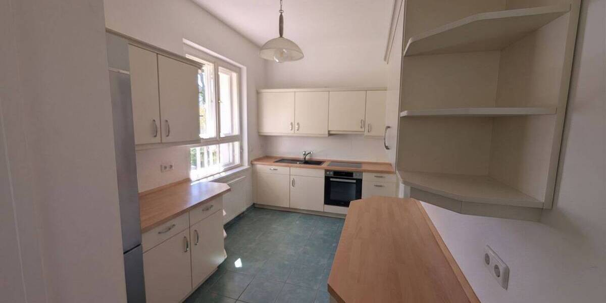 Etagenwohnung Eichwalde - 3 Zimmer, 105 m&sup2;, 1.550&euro; | Angebot:26876914