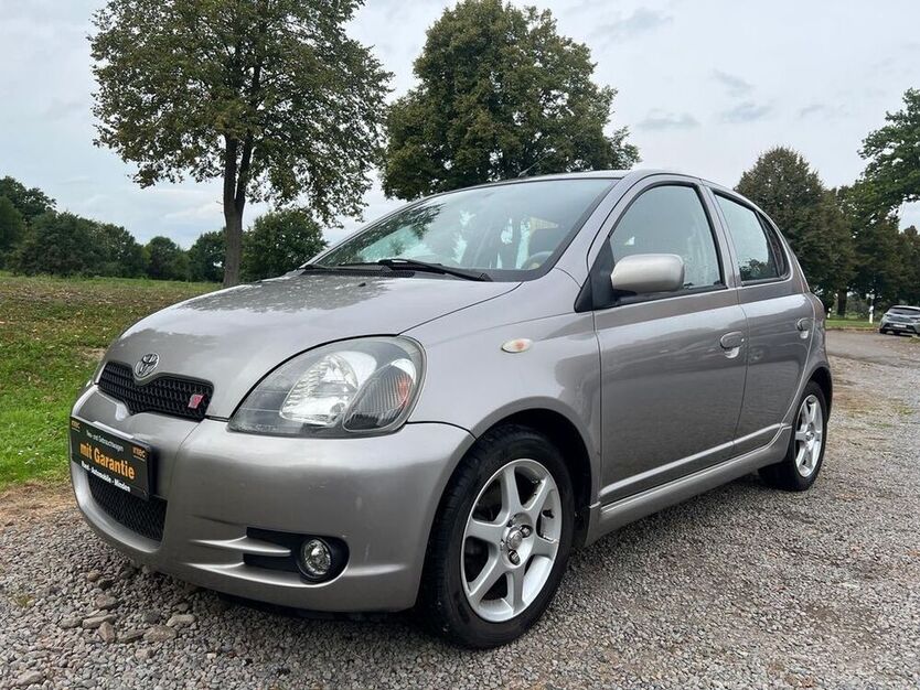Yaris