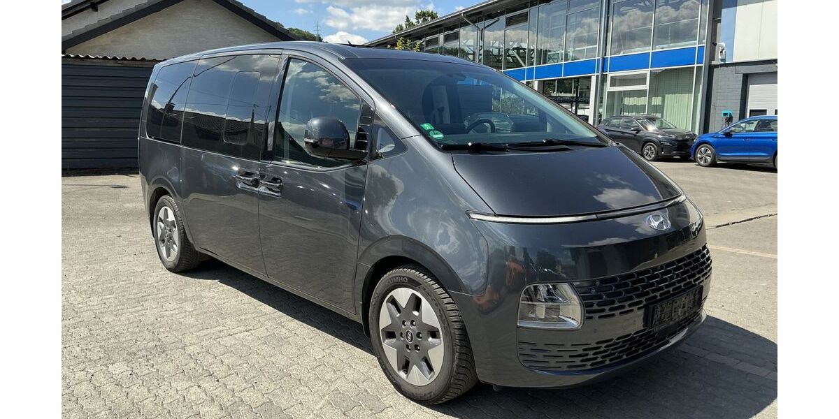 Hyundai STARIA 56.732 km 38.500 &euro; Eitorf 53783