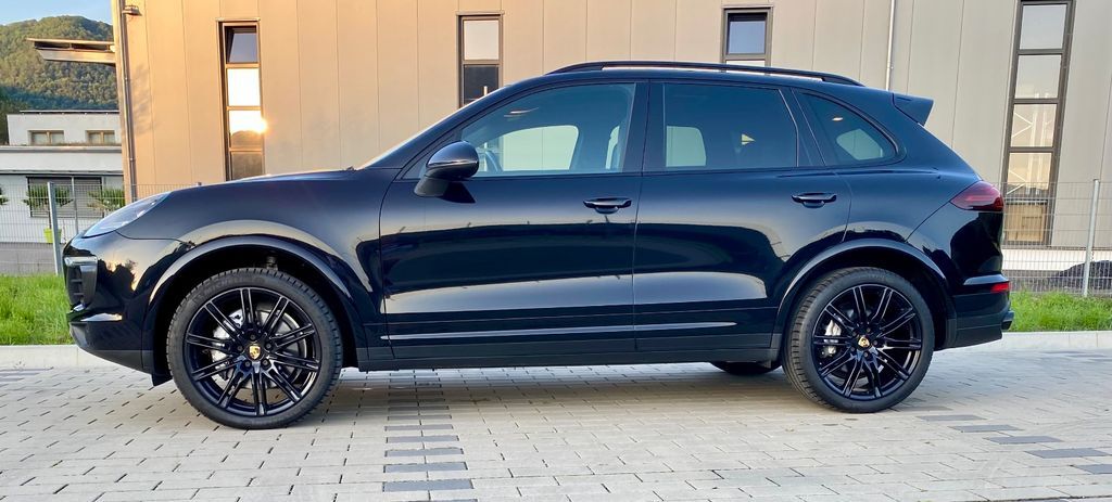 Porsche Cayenne 129.200 km 54.900 € Nellingen 89191