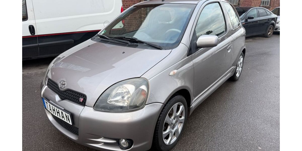 Toyota Yaris 190.000 km 2.290 &euro; Düren 52349