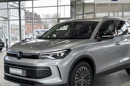 VW Tiguan 5.000 km 48.990 &euro; Wilhelmshaven 26389