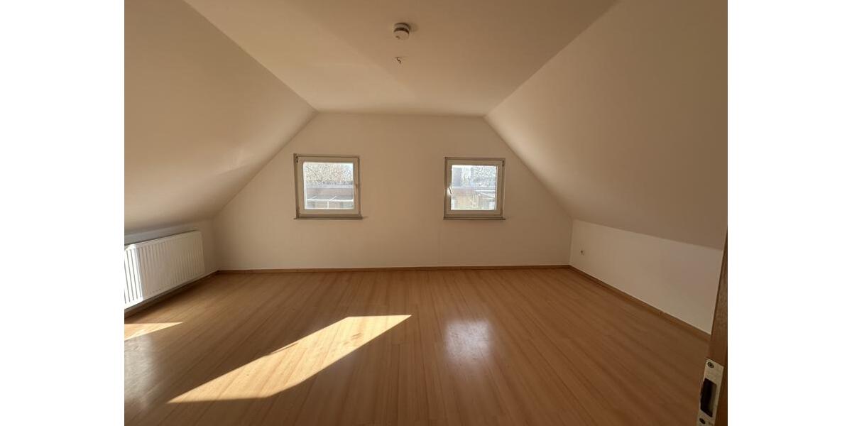 Einfamilienhaus Nienburg (Weser) - 4 Zimmer, 113 m&sup2;, 950&euro; | Angebot:25280054