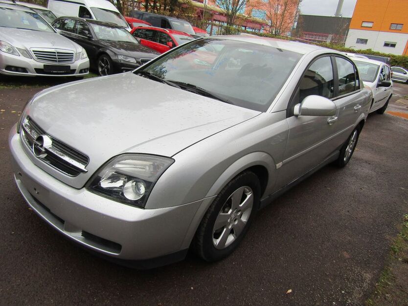Opel Vectra 122.934 km 2.990 € Halle 06130
