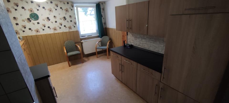 Einfamilienhaus Treffurt - 6 Zimmer, 120 m&sup2;, 70.000&euro; | Angebot:26396980