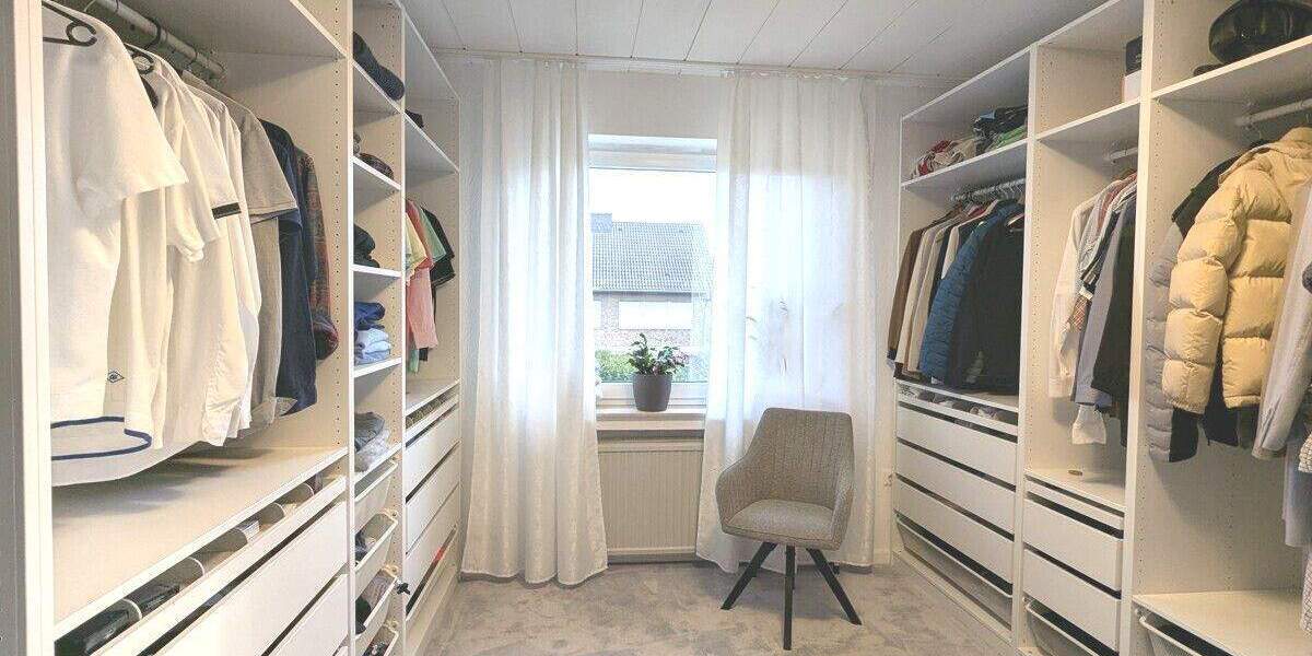 Reihenendhaus Grevenbroich-Elsen Elsen - 5 Zimmer, 153 m&sup2;, 469.000&euro; | Angebot:24748287