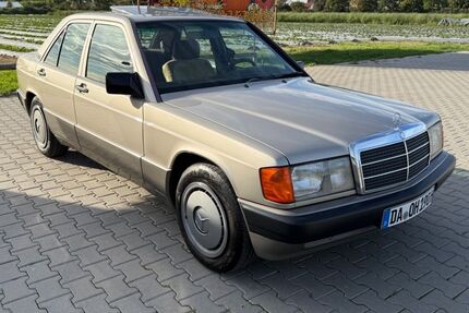 Mercedes-Benz 190 139.000 km 11.000 &euro; Darmstadt 64293