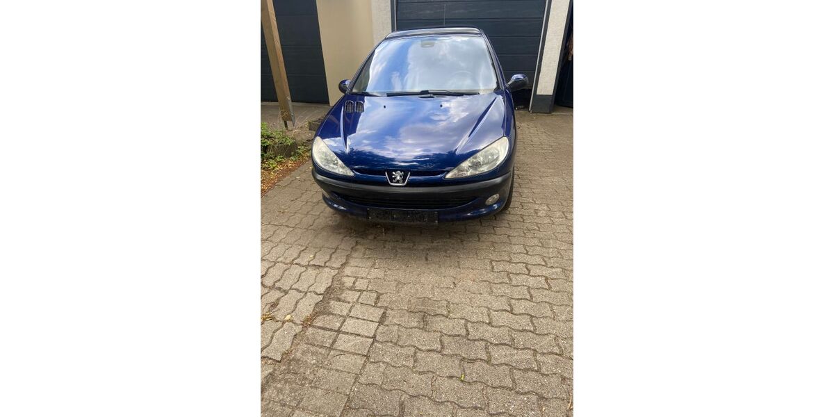 Peugeot 206 165.000 km 2.650 &euro; Lübeck 23554