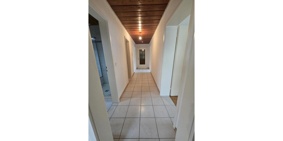 Erdgeschoßwohnung Bad Waldsee - 3 Zimmer, 76 m&sup2;, 600&euro; | Angebot:26265998