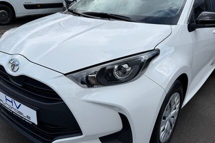 Toyota Yaris 36.335 km 12.900 &euro; Schmallenberg 57392