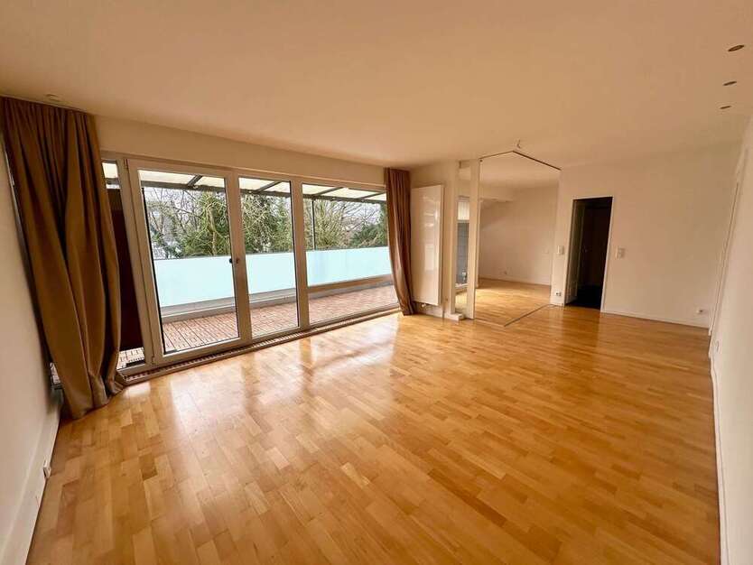 Wohnung zum Kaufen in Düsseldorf 420.000 € 85 m²