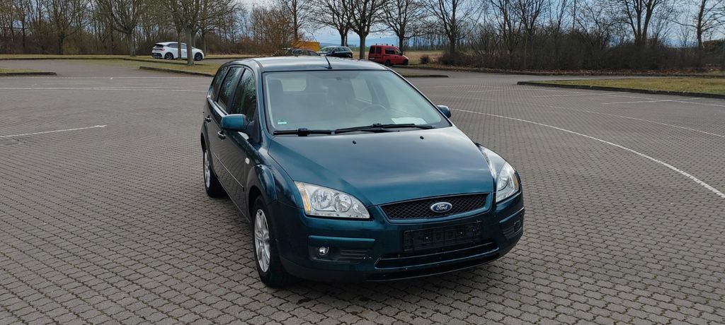 Ford Focus 160.000 km 1.700 &euro; Gotha 99867