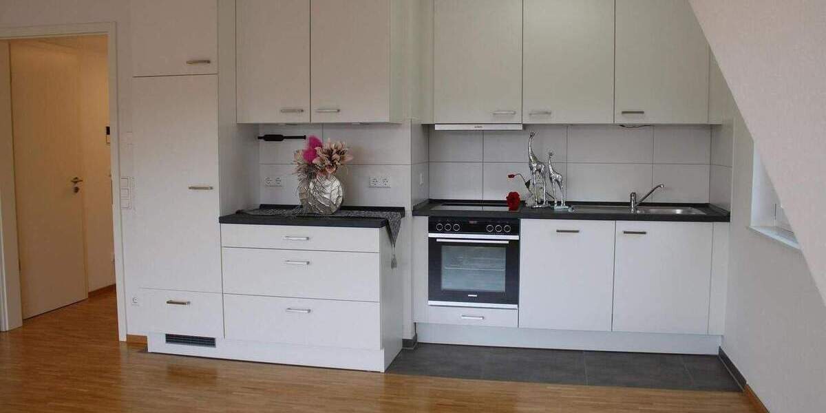 Etagenwohnung Neckarsulm - 2 Zimmer, 63 m&sup2;, 830&euro; | Angebot:24990893