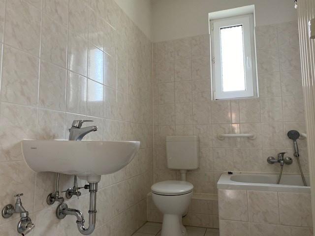 Etagenwohnung Bitterfeld-Wolfen Bitterfeld - 3 Zimmer, 56 m&sup2;, 404&euro; | Angebot:26087093