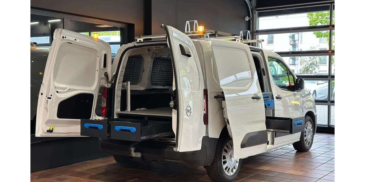 Opel Combo 34.179 km 16.950 &euro; Bonn 53177