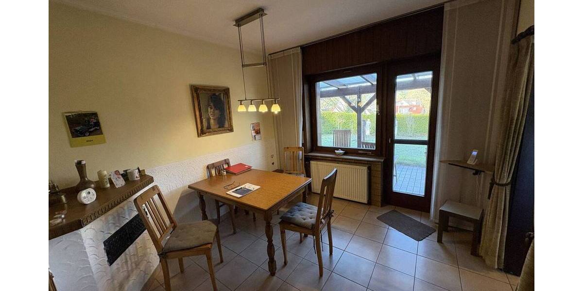 Einfamilienhaus Höxter Bruchhausen - 7 Zimmer, 200 m&sup2;, 220.000&euro; | Angebot:26903572