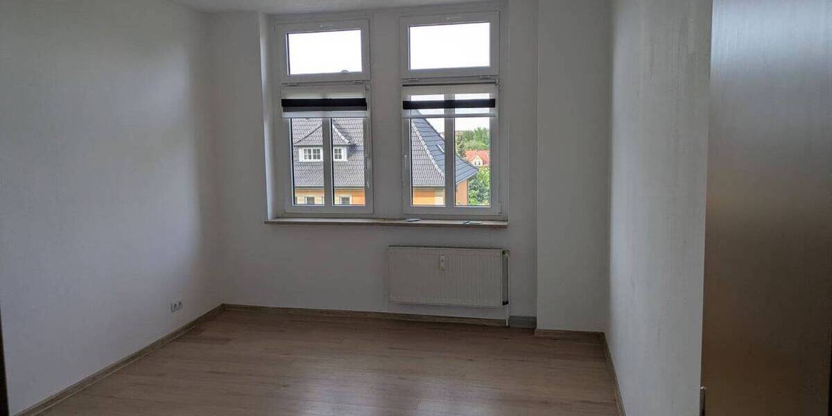 Etagenwohnung Weißenfels - 2 Zimmer, 65 m&sup2;, 450&euro; | Angebot:26438046