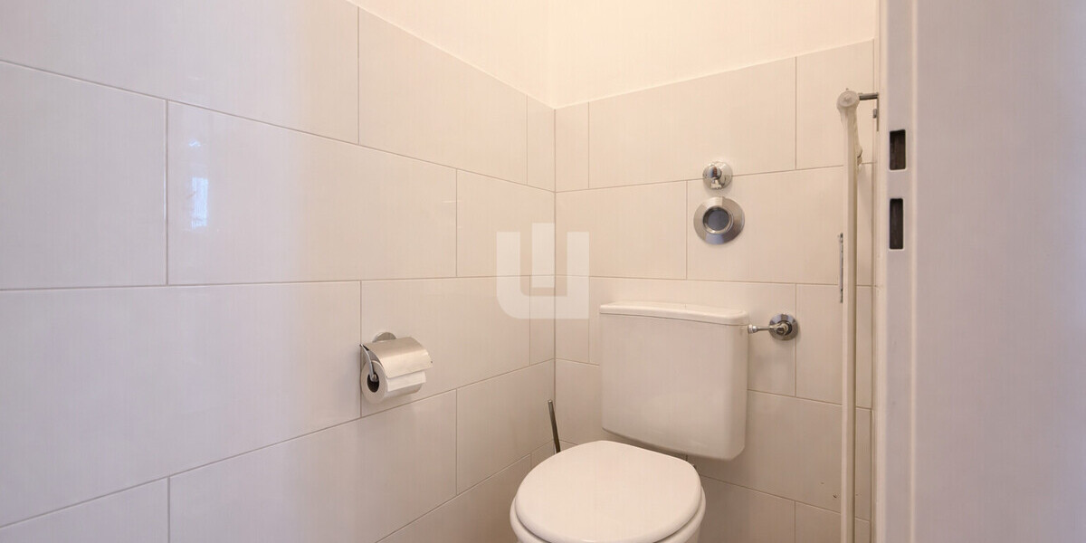 WINDISCH - Schöne 3-Zi.-Wohnung in zentraler Lage mit Süd-Ostbalkon - ideal für Kapitalanleger! - Etagenwohnung Puchheim | Angebot:25362462