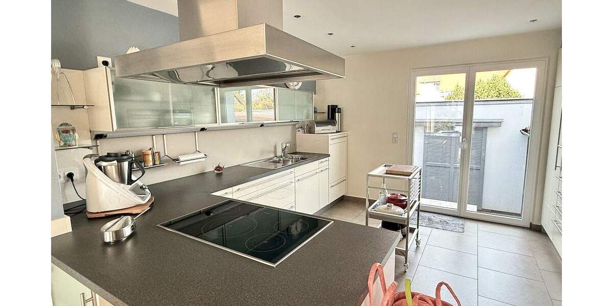 Doppelhaushälfte Neuendettelsau - 5 Zimmer, 154 m&sup2;, 520.000&euro; | Angebot:25744761