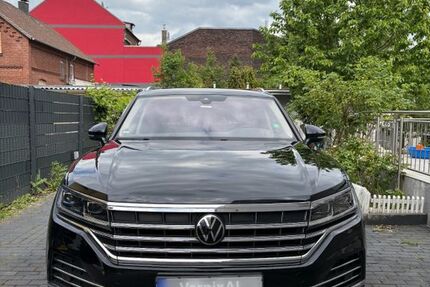 VW Touareg 98.149 km 36.580 &euro; Castrop-Rauxel 44579