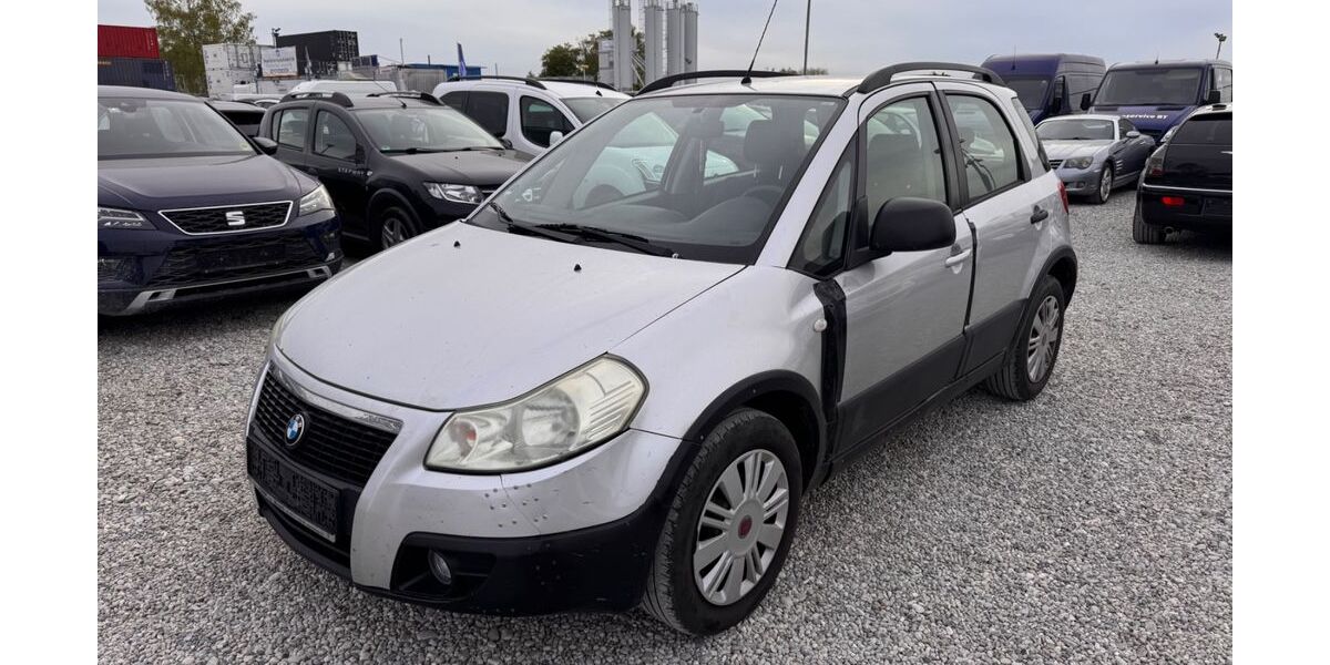 Fiat Sedici 200.000 km 800 &euro; München 81829