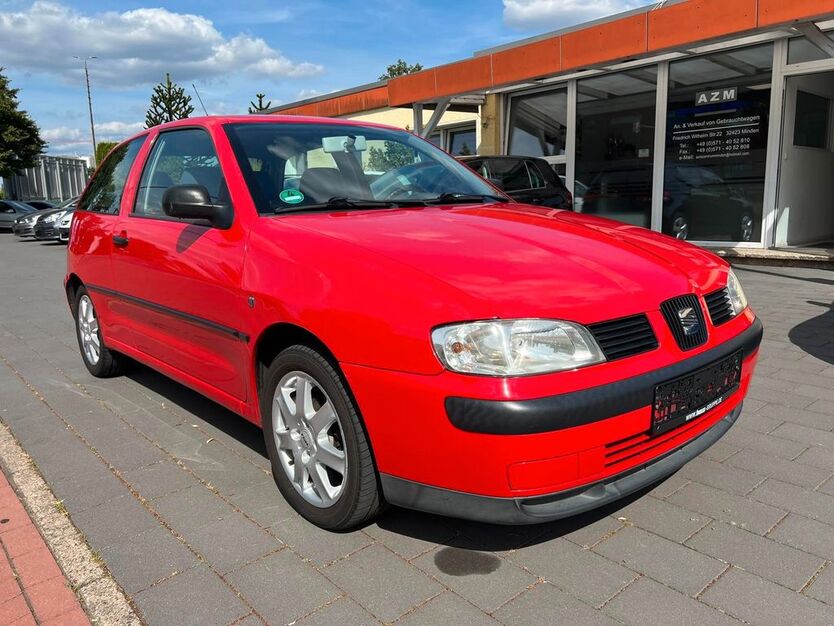Seat Ibiza 227.000 km 1.990 € Minden 32423