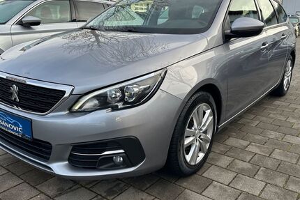 Peugeot 308 134.000 km 8.990 &euro; Dachau (bei München) 85221