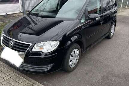 VW Touran 221.000 km 2.999 &euro; Freiburg 79111