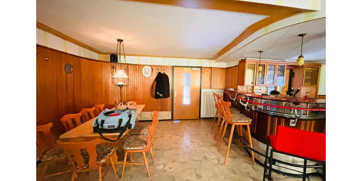 Einfamilienhaus Helmstedt Offleben - 9 Zimmer, 160 m&sup2;, 195.000&euro; | Angebot:26576240
