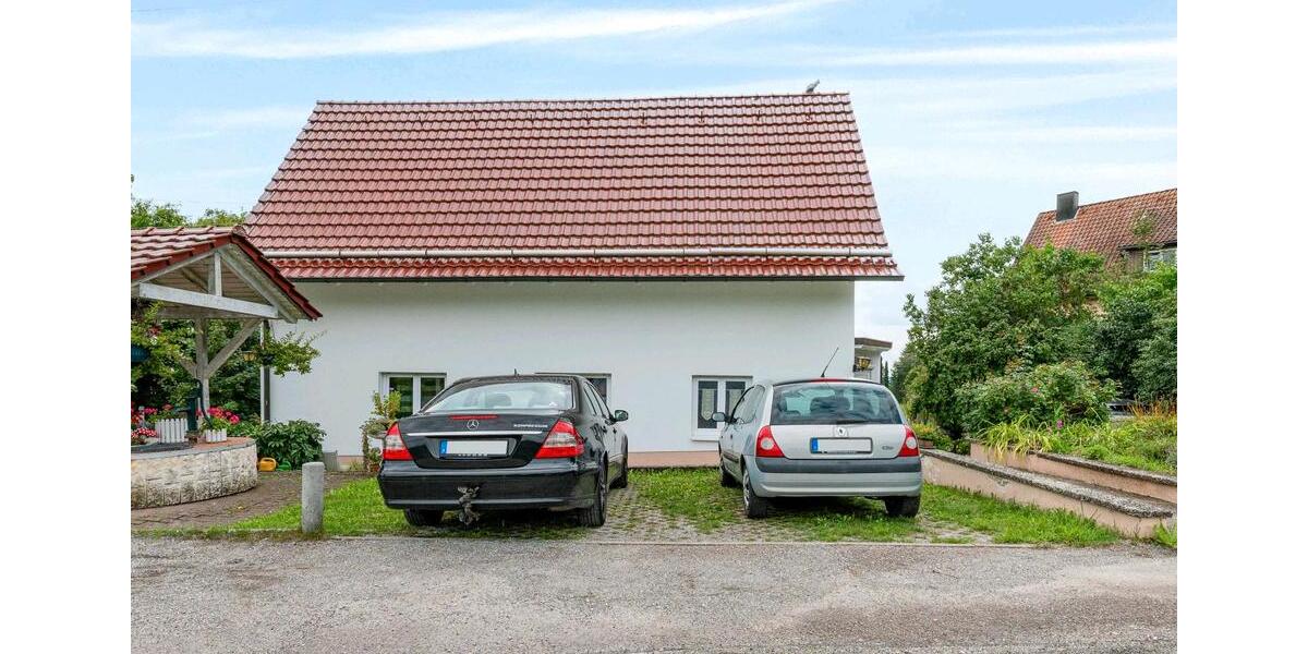 Etagenwohnung Welzheim - 3.5 Zimmer, 104 m&sup2;, 265.000&euro; | Angebot:26061313