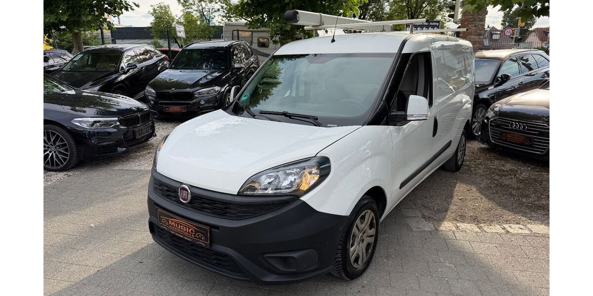 Fiat Doblo 67.300 km 9.450 &euro; München 81243