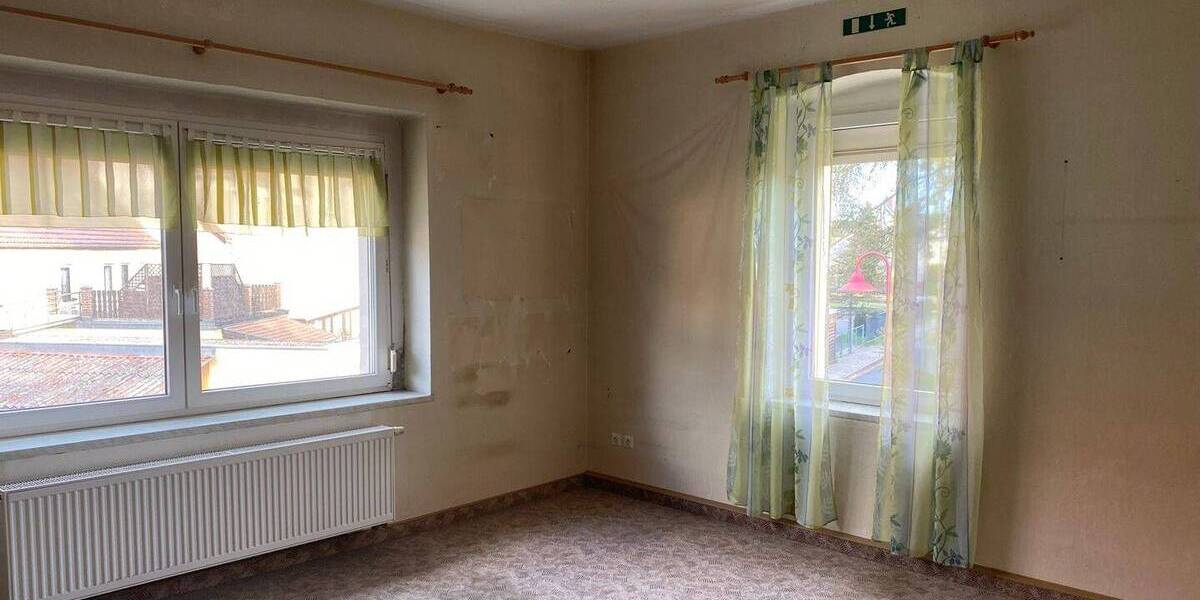 Einfamilienhaus Rothenburg - 6 Zimmer, 207 m&sup2;, 125.000&euro; | Angebot:25679716