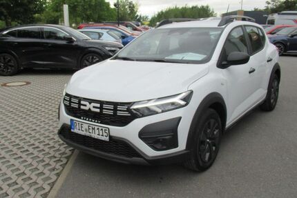 Dacia Sandero 3.700 km 16.880 &euro; Riesa 01587