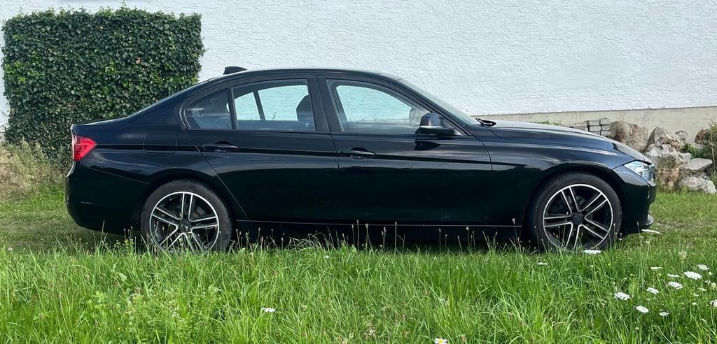 BMW 320 218.000 km 6.500 € Reut 84367
