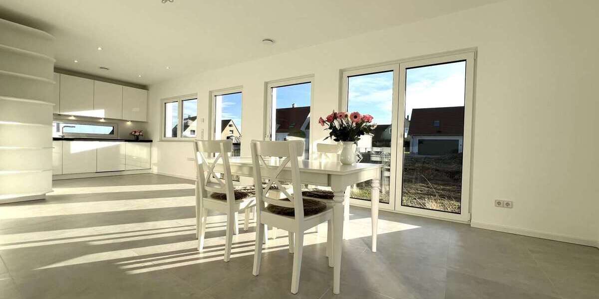 Haus zum Kaufen in Nördlingen 549.900 € 142.75 m² 5 zimmer