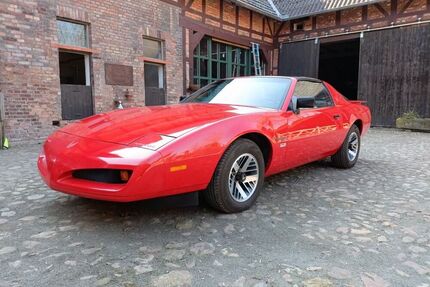 Pontiac Firebird