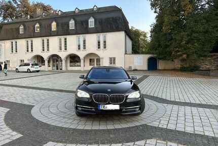 BMW 740