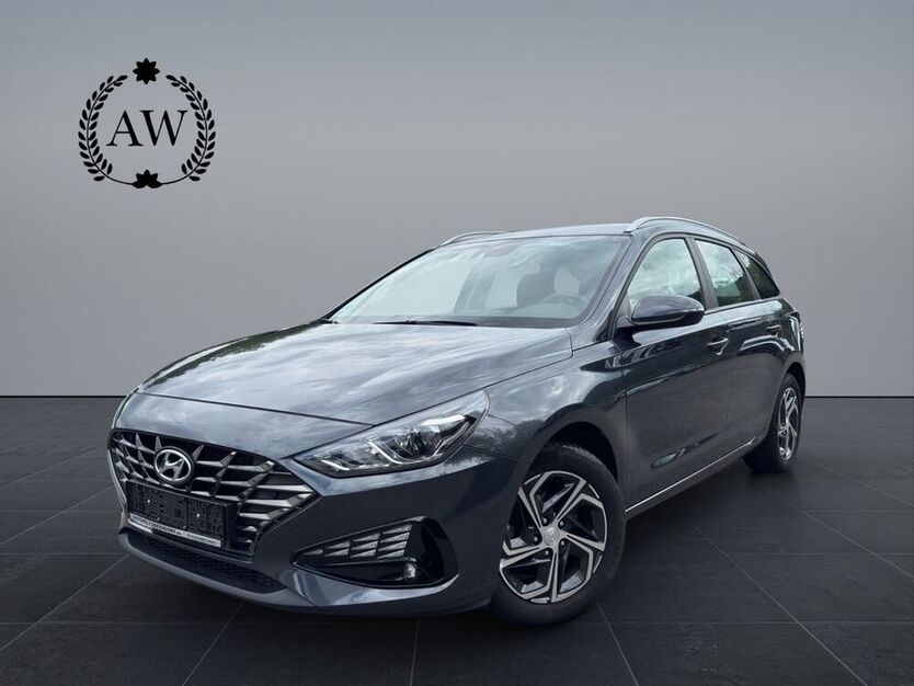 i30