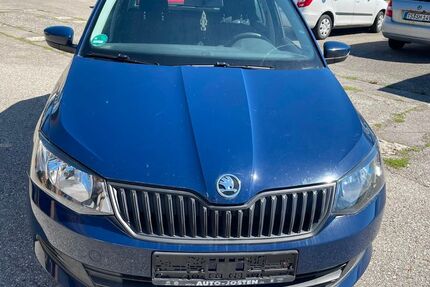 Skoda Fabia 127.770 km 4.850 &euro; Traunstein 83278