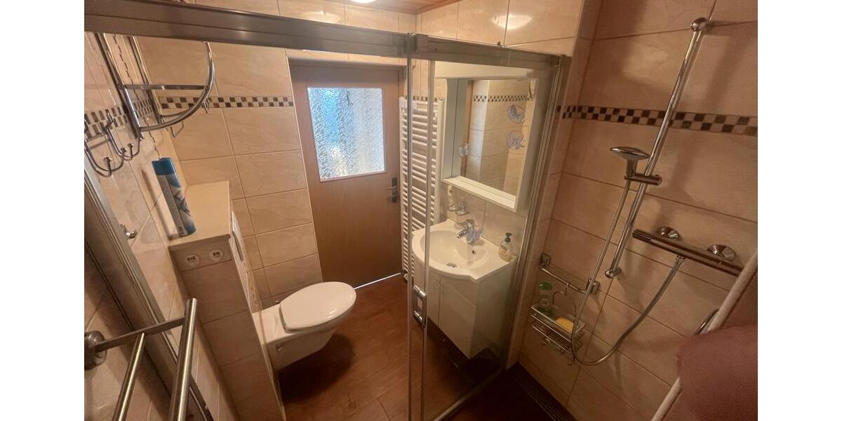 Einfamilienhaus Am Ettersberg - 160.000&euro; | Angebot:27120304