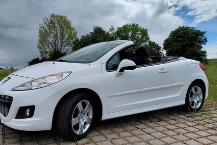 Peugeot 207 137.000 km 5.500 &euro; Emmingen-Liptingen 78576