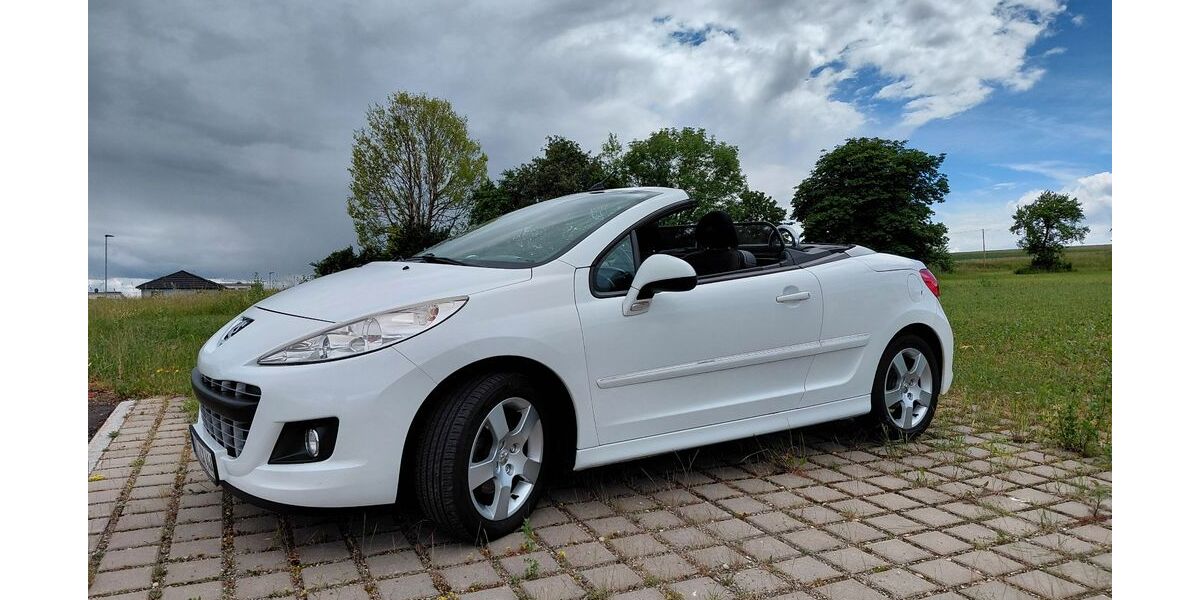 Peugeot 207 137.000 km 5.500 &euro; Emmingen-Liptingen 78576