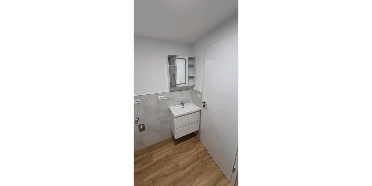 Etagenwohnung Gerlingen - 3 Zimmer, 60 m&sup2;, 1.400&euro; | Angebot:26267572