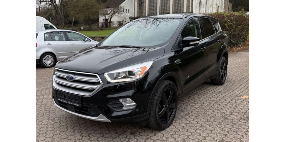 Ford Kuga 115.000 km 14.999 &euro; Völklingen 66333