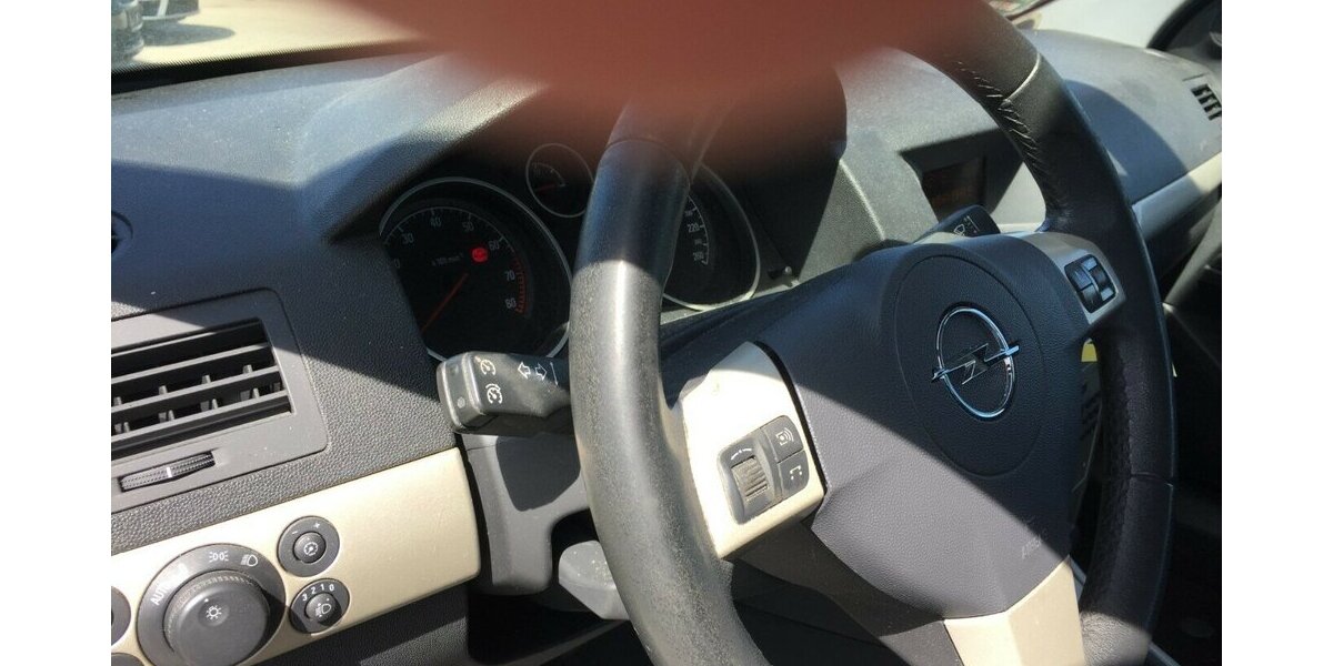 Opel Astra Kombi,AHK,Edition ,Tüv 03/28! 311.000 km 850 &euro; Himmelkron 95502