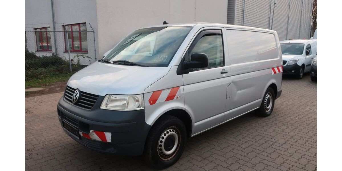 VW T5 Transporter 160.276 km 7.400 &euro; Hannover 30179